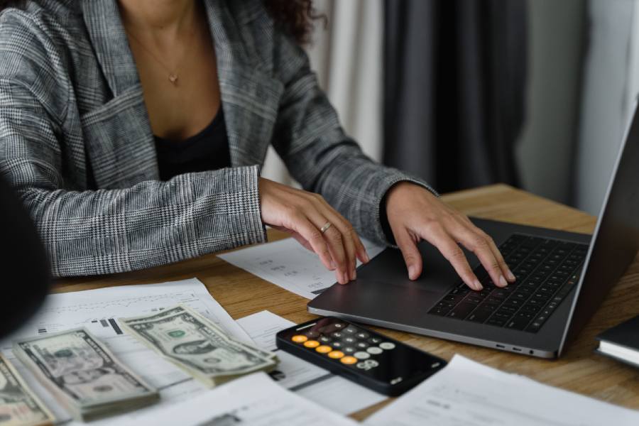 Instant E-Transfer Loans Canada – Fast Approval, Quick Cash